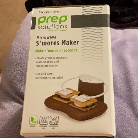 Prep Solutions Microwave S’mores Maker - Picture 3 of 4